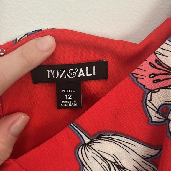 Roz & Ali Floral Midi Off-the-Shoulder Dress - Picture 6 of 6